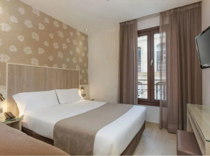 Hotel Santa Marta