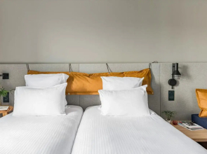 Moxy Annecy