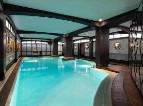 Hôtel Barrière Fouquet's Paris
