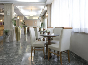 Hotel Romulus