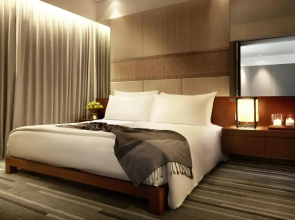 Hansar Bangkok Hotel