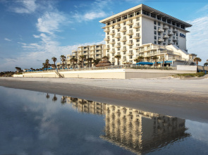 The Shores Resort & Spa