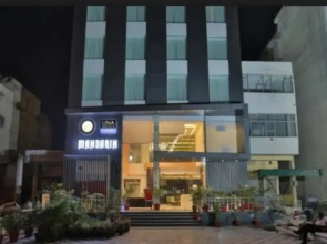 OYO Premium Dhakoli Zirakpur
