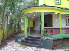 Aakriti's Guest House