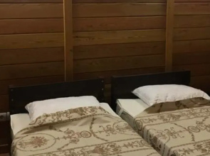 Uyut Guest House
