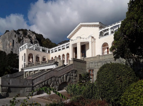 Nizhnaya Oreanda Hotel