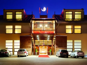 Grand Royal Hotel
