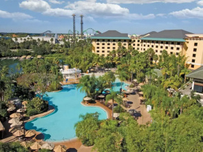Loews Royal Pacific Resort at Universal Orlando