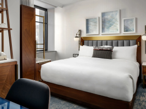 Rand Tower Hotel, Minneapolis, a Tribute Portfolio Hotel