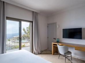 Eden Roc Mediterranean Hotel & Spa