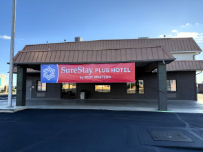 SureStay Plus by Best Western Alamogordo White Sands Hotel