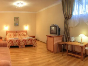 Hotel Yarkiy bereg