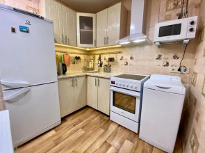 Na Dzerzhinskogo 6 Apartments