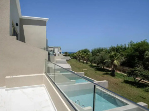 Vantaris Luxury Beach Resort
