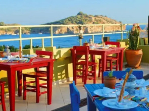 Club Nur Hotel