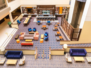 DoubleTree Suites by Hilton Hotel Philadelphia West