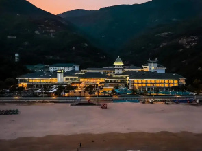 Landison Xiang Shan Gold Coast Hotel