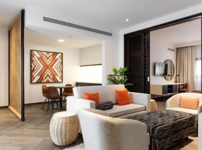 Emirates Park Resort