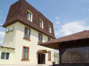 Lion Hotel