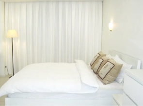 Monaco Apartments