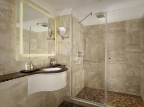 Westbury Mayfair