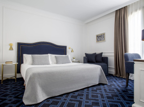 Hotel Midmost by Majestic Hotel Group