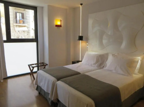 Отель Evenia Rocafort