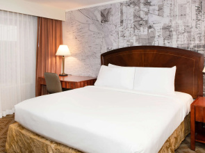 DoubleTree Suites by Hilton Hotel Philadelphia West
