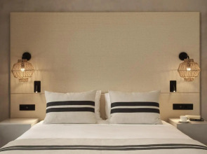 Yi Hotel Mykonos