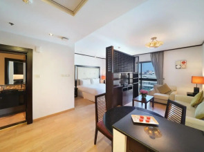 Отель Park Apartments Dubai, an Edge by Rotana