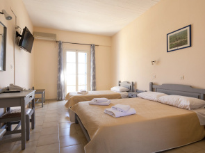 Vanas Apartments