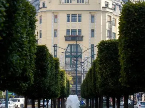 Karoly Corner Residences