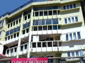 Hotel Samrat Regency