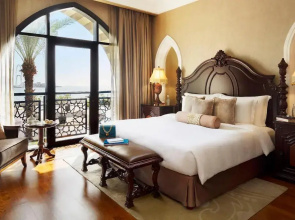 Jumeirah Zabeel Saray Royal Residences