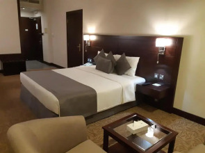 Lotus Grand Hotel Dubai