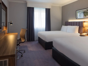 DoubleTree by Hilton Edinburgh Airport