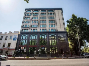Hotel Gulistan tour