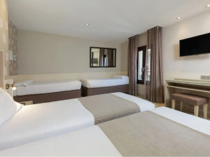 Hotel Santa Marta
