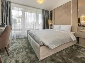 St. Palace Hotel
