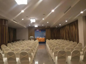 Отель Crystal Palace Pattaya