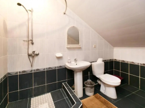 Barin House Hotel