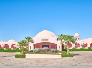 Mosaique Beach Resort