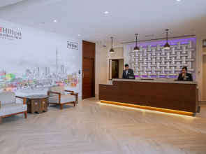 Hilton Garden Inn Dubai Deira