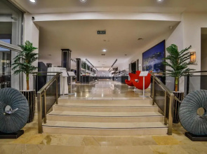 Nashira City Resort