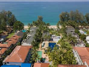 The Briza Beach Resort Khaolak