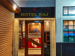 Hotel Raj