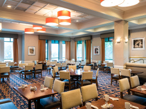 DoubleTree Suites by Hilton Hotel Philadelphia West