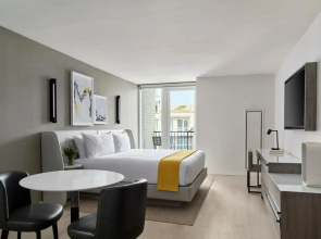 Hotel AKA Washington Circle
