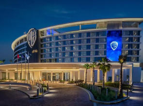 The WB Abu Dhabi, Curio Collection by Hilton Hotel
