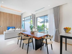 Shambhala Grand Villa - Private Pool Villas by Escape Villas